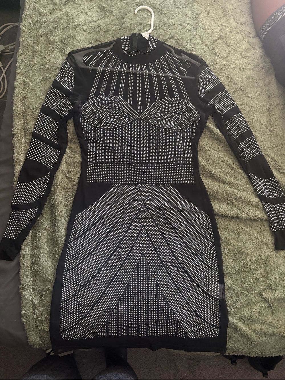 Black Long-Sleeve Embellished Bodycon Dress